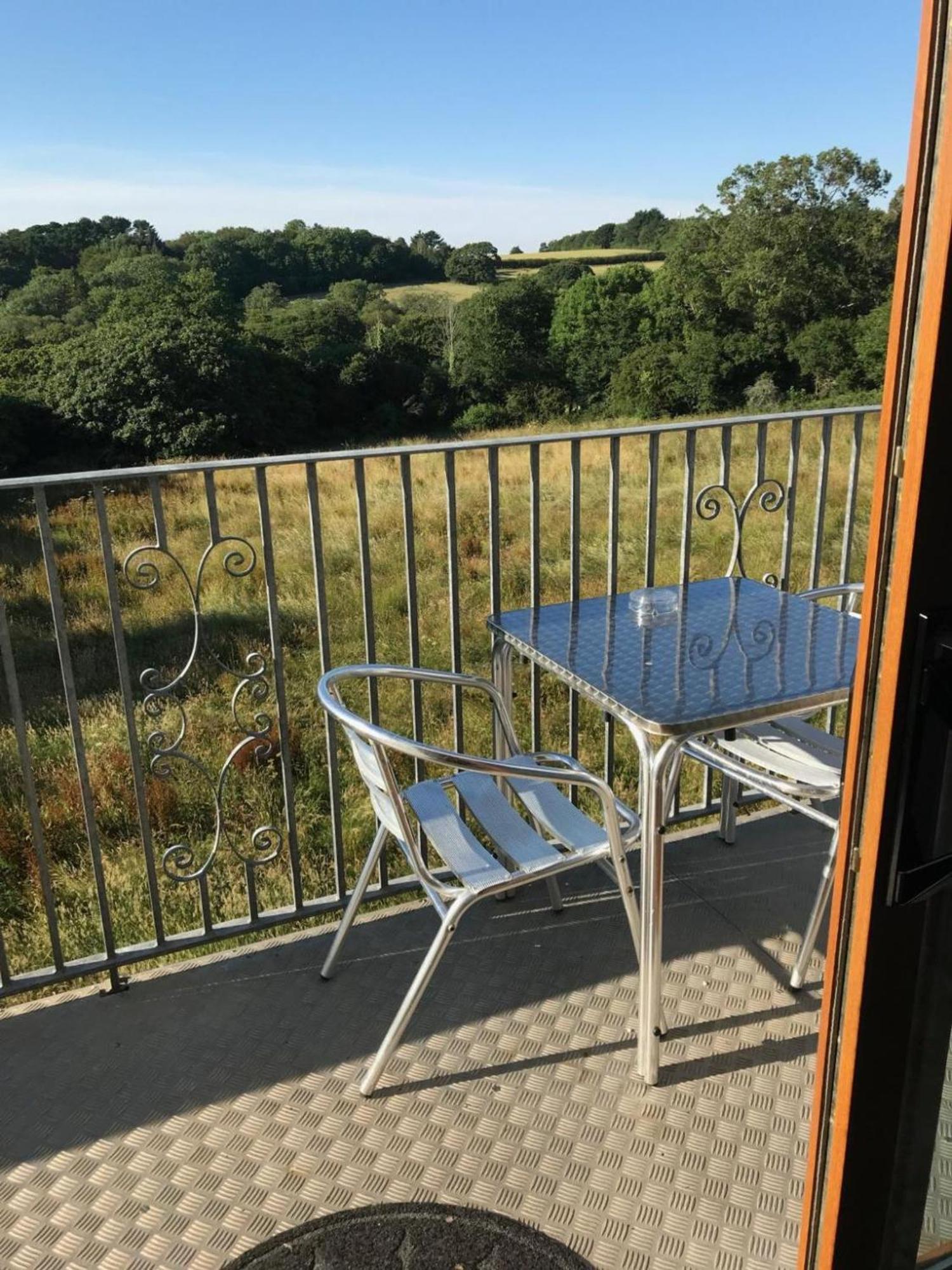 Room In Guest Room - Orchard Manor, Fore Street, Nr Truro Exterior foto